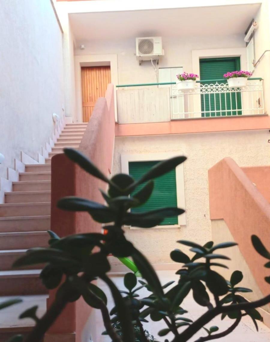 Marval Apartment Monopoli Luaran gambar